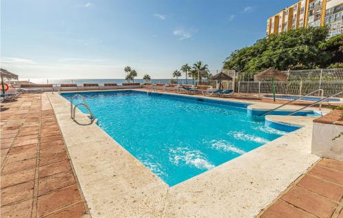 Beautiful apartment in Calahonda with Outdoor swimming pool, WiFi and 2 Bedrooms