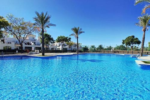 Precioso apartamento en Resort de Lujo con piscina
