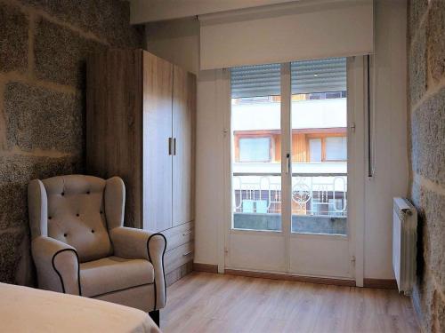 Beautiful Apartment in Ourense overlooking the City