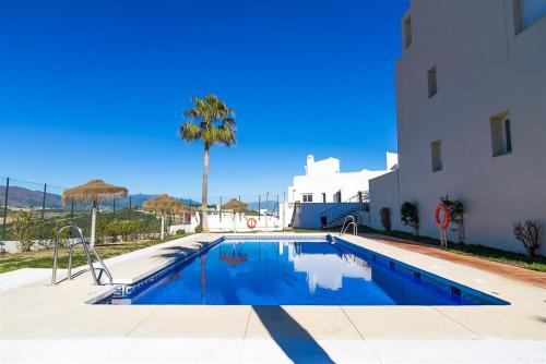 Beautiful flat in Bahia de Casares