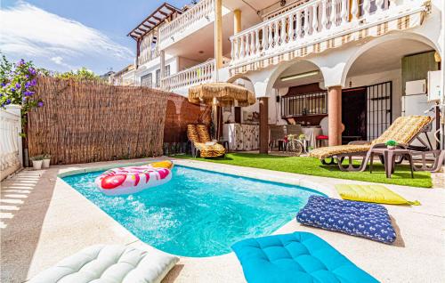 Beautiful home in Benalmadena Malaga with Outdoor swimming pool, WiFi and 3 Bedrooms