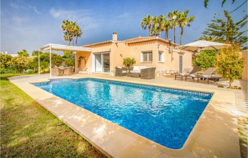 Beautiful home in Dénia w/ WiFi, Heated swimming pool and 3 Bedrooms