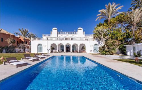 Beautiful home in Malaga with Sauna, Outdoor swimming pool and 6 Bedrooms