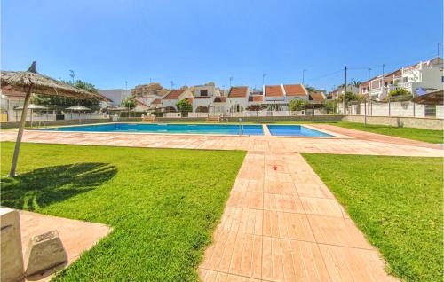 Beautiful home in Torrevieja with Outdoor swimming pool, WiFi and 3 Bedrooms