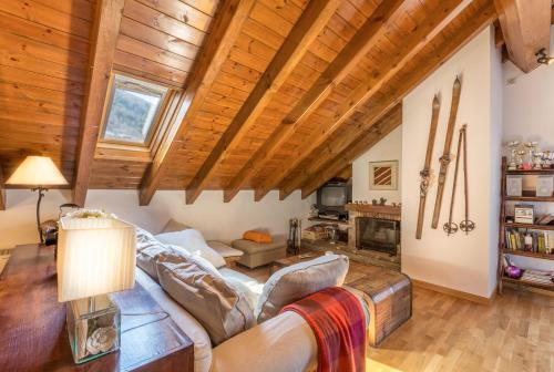 Beautiful Loft in Roní - Near Port Ainé ski slopes