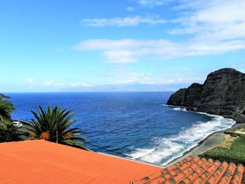 Beautiful Mansion in Hermigua, La Gomera with Patio