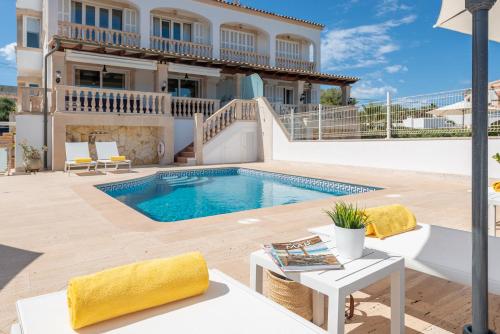 Beautiful Villa Sa Caleta next to Cala Marsal with pool, indoor pool, jacuzzi and sauna!