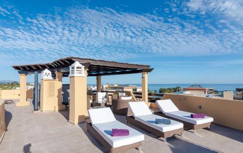 Bellavista Marbella - Stunning Beachside Luxury Penthouse Apartment