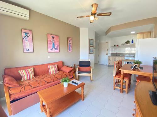 Benal Beach Apartment 322