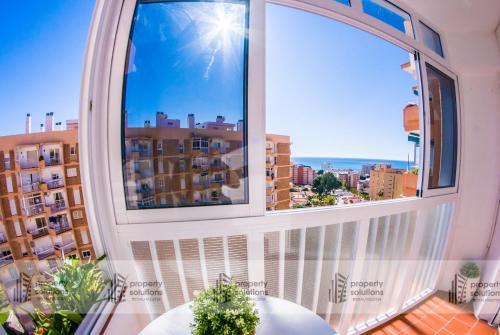 Benalmádena Apartamento Vista al mar. Perfecta ubicación. 1016