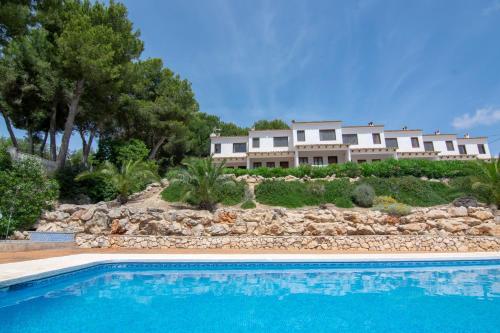 Bungalow Con Piscina En Moraira