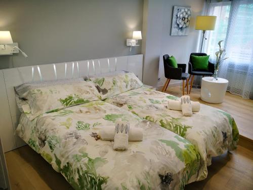Burgo Nuevo: Ático De Lujo En Pleno Centro Con Terraza Y Vistas