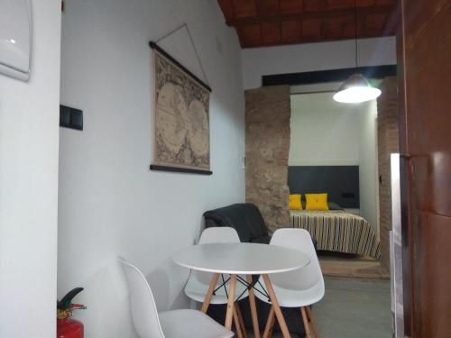 Caleros 8 Estudio - Apartamentos de la Parte Antigua de Cáceres