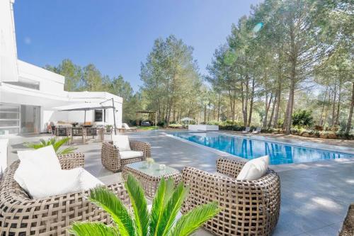 Villa Can Drago - Great Villa in Private Location - Close to Ibiza
