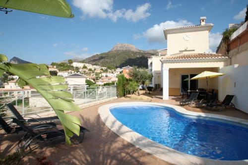 Canuta Mar 14- two story holiday home villa in Calpe