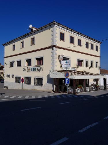 Hotel Carvajal