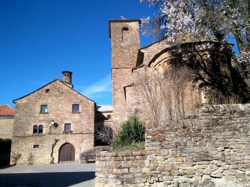 Casa-Abadía De Banaguás