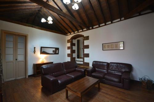 Casa antigua La Embajada