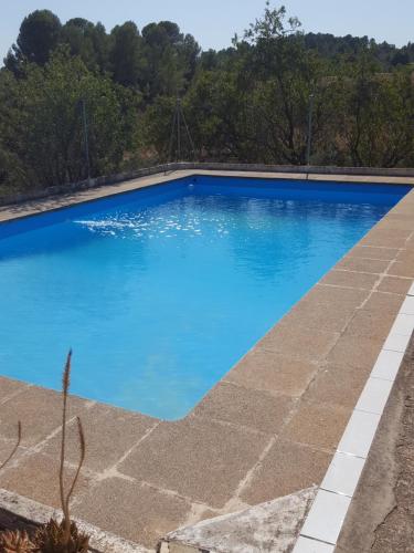 Casa Carmen - Casa Rural con Piscina Grande - Relajarse y Desconectar