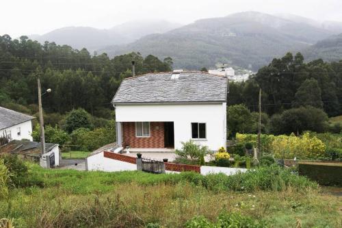 Casa familiar con finca privada (Orolterra)