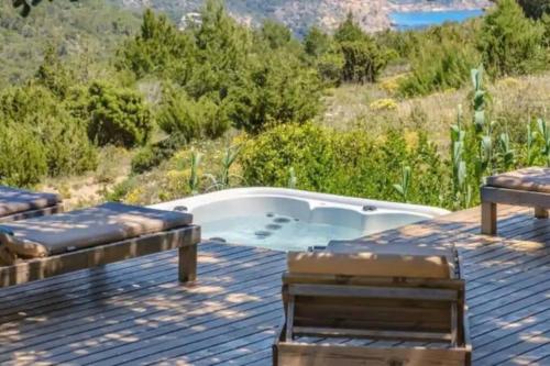 Casa Ibicenca En Cala D´Hort