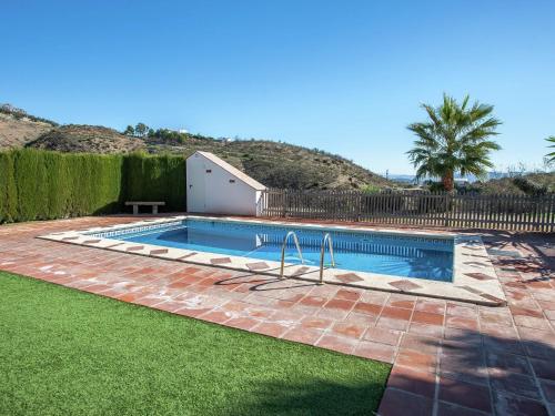 Roofed Cottage in Andalusia with fantastic pool and garden