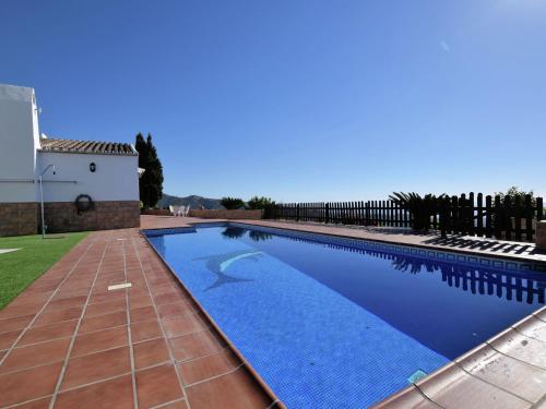 Alluring Villa in Arenas with Private Swimming Pool