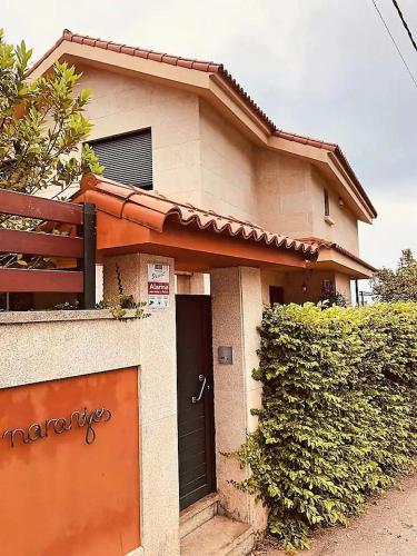Casa Los Naranjos en Vilaboa