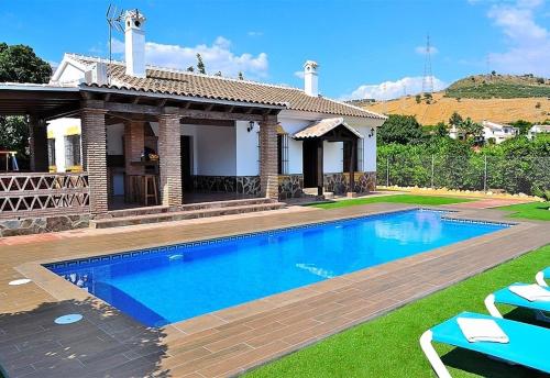 Casa Pepe y Mari villa with pool