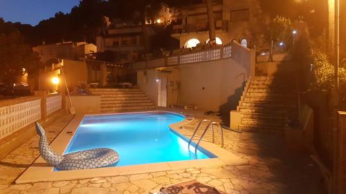 Casa Piscina Privada Pont Nou inmoestartit