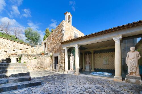 Casa Señorial única; con jacuzzi, sauna y piscina.