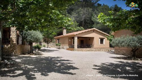 Casas rurales Batan Rio Tus