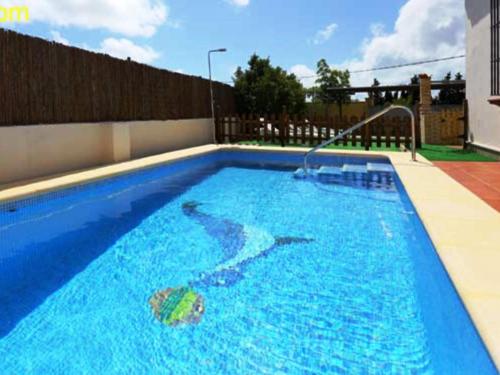 Chalet con piscina privada solo para familias y parejas