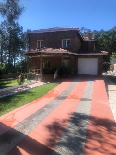 Chalet En El Corazón De La Sierra De Gredos, Pinar De La Atalaya-Tiemblo