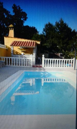 Chalet con piscina privada