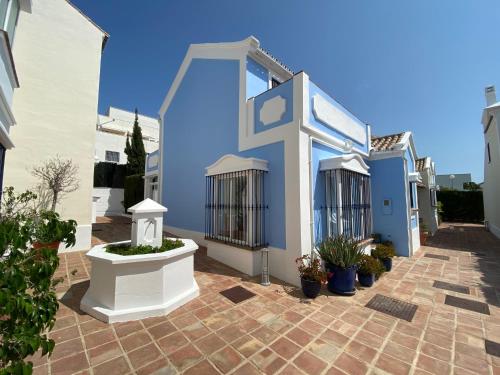 Charming 1 bedroom suite next to Puerto Banus