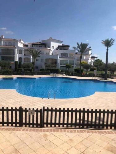 Charming 2-Bed Apartment in Torre-Pacheco
