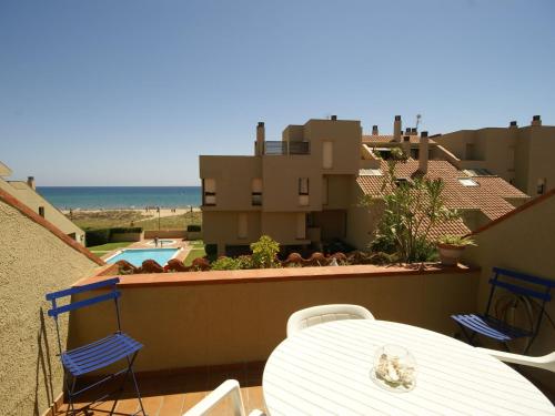 Charming Apartment in Playa de Pals with Swimming Pool