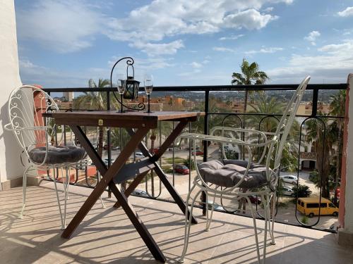 Charming apartment with sea views, Playa Arenal, Javea