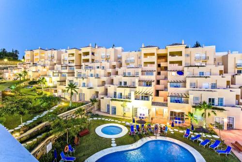 Colina 3 Bed Apartments