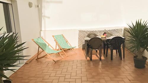 Noria is a comfortable apartment with patio and large terrace in Conil