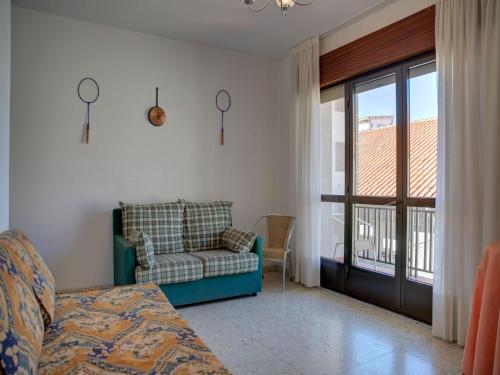 Comfortable Holiday Home in Combarro with Seaviews