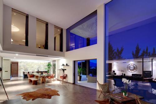 Contemporary Villa, Golf La Alquería, Benahavis, Marbella