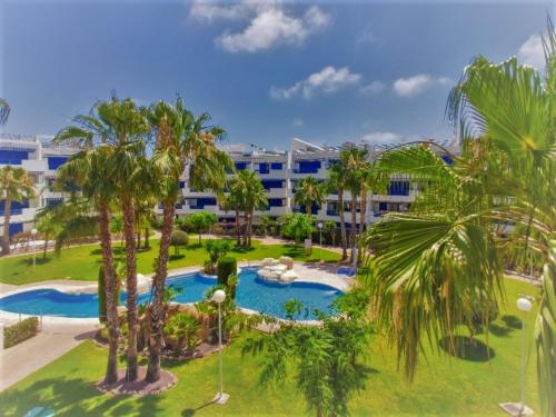 Coral House - La Calma - Playa Flamenca - big terrace & 4 Swimming pools.