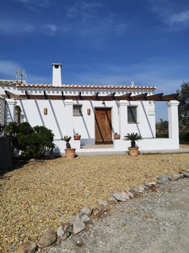 Casa Rural Cortijo Alzabara with Mountain views