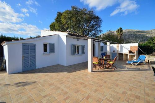 Country house walking distance to Pollensa (Les oliveres)