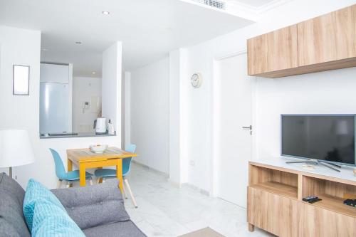 Cozy apartment perfect for couples SmartTv+WiFi