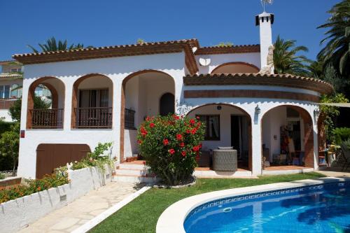 Dama Villa Con Piscina Privada