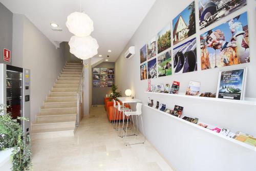 Dormavalencia Hostel