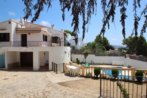 Droomland - sea view villa with private pool in Moraira